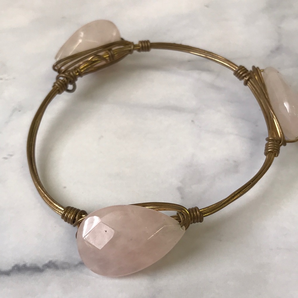 Bangle bracelet